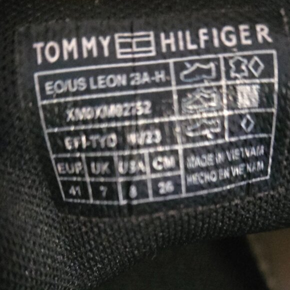 Men's Tommy Hilfiger shoes - Picture 4 of 4